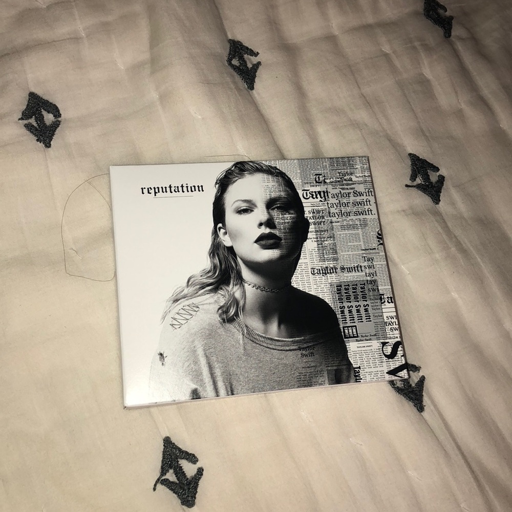 Taylor Swift reputation CD